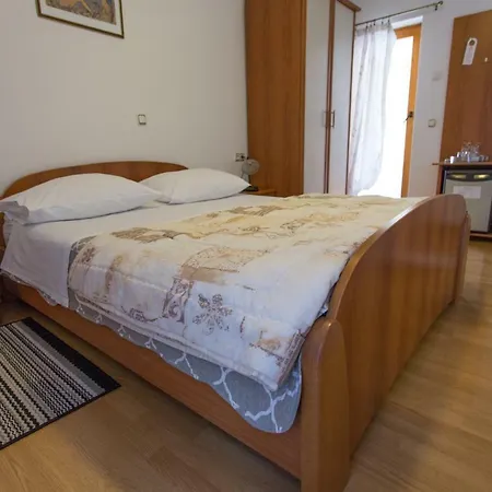 B&B Exclusive I 3*